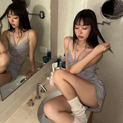 Mina Kim (minakimxkiss) Header Photo Added 2025-04-14