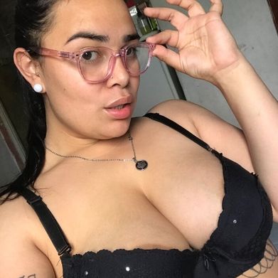 YAZMIN💋 (yazminhott) Profile Photo Added 2025-10-10