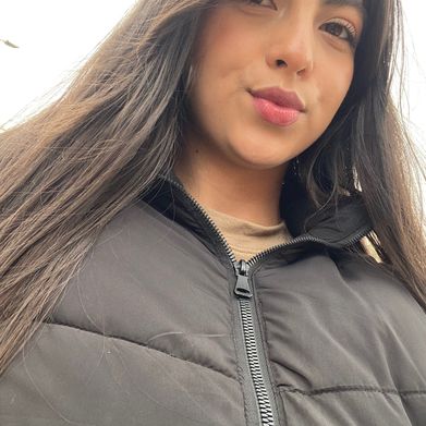 Lorena_5 (lorena_5) Profile Image