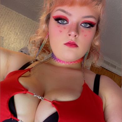 Pink_BubblyGum (pink_bubblygum) Profile Photo Added 2025-08-20