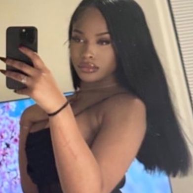 Lorena Vasquez🇩🇴 (iwantvixenn) Profile Photo Added 2025-07-16