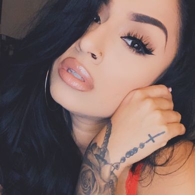 P (b00tanyab00) OnlyFans Profile Image