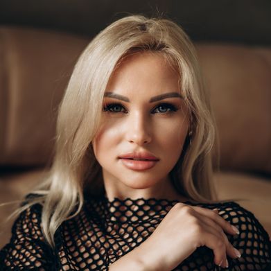 Anastasia G (anastaaasia_g) OnlyFans Profile Image