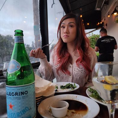 Violet (violetventures) Header Photo Added 2025-09-17