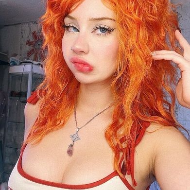 OnlyFans Model Aiko (aikostars) Profile Image