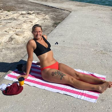 Lauren (laurenshott) Profile Photo Added 2025-06-07