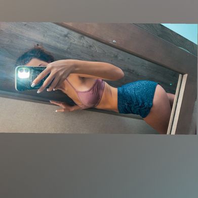 haylee (u351464403) Header Photo Added 2024-08-22