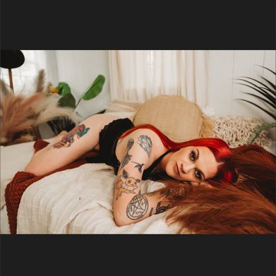 Eve Shadow (eveshadow) Header Photo Added 2025-02-28