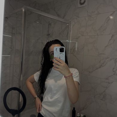 Dia Diamond (diprincess) Header Photo Added 2024-10-15