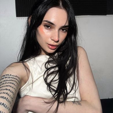 Taty 🖤 (tatybrown) Profile Photo Added 2025-03-04