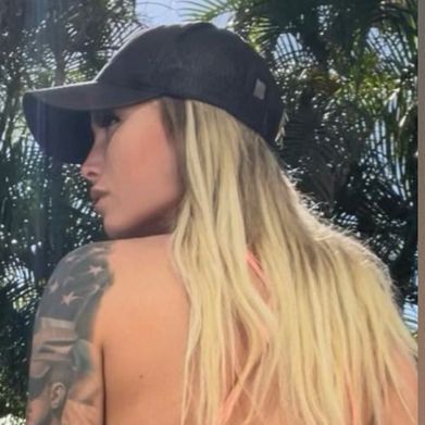 Puns and Buns (punsandbuns99) OnlyFans Profile Image