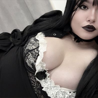 EmmA (emmatasmr) Profile Photo Added 2025-10-04