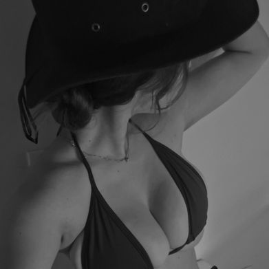 Stryxw (stryxw) Profile Photo Added 2025-04-18