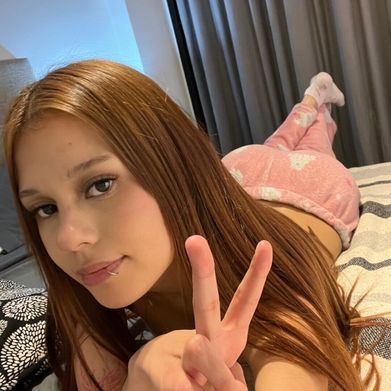 OnlyFans Model Julia (julia.secret) Profile Image