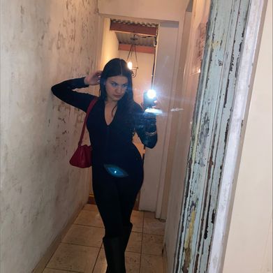 Kinky 🎄 🎁 (kinkyvip) Profile Photo Added 2025-06-09