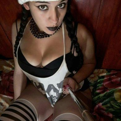 Naylove (naylovee) OnlyFans Profile Image