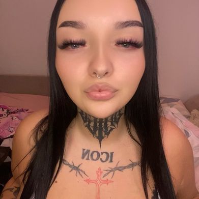 Domi🍒 (brunettedomi) Profile Photo Added 2025-08-20