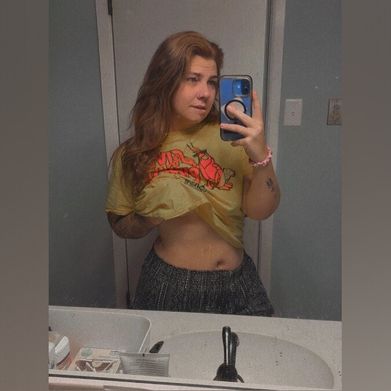 OnlyFans Model Megan Gagnard (meg.alyssa99) Profile Image