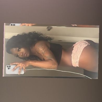 Sexxynae (sexxynaeeee) Header Photo Added 2025-11-26