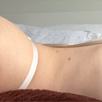 Angel 🧚🏻✨ (angelgirlvip) Header Photo Added 2025-09-27