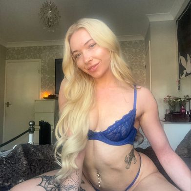 Scarlett🧚🏼‍♂️ (yourscarlettx) Profile Photo Added 2025-01-02