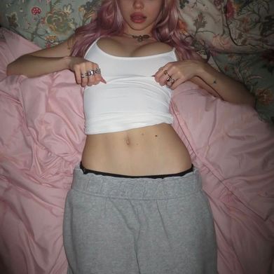 RoséVice (rose.vice) Profile Photo Added 2025-08-25