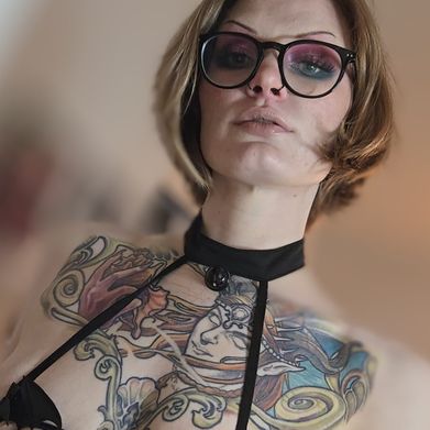 Dahlia Dearest (dahlia.dearest) Profile Photo Added 2025-09-25