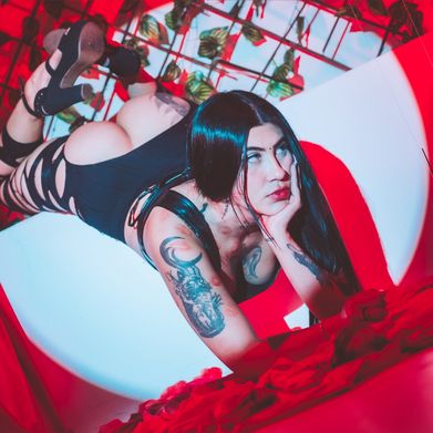 ValenG (valeng111) Header Photo Added 2025-03-08