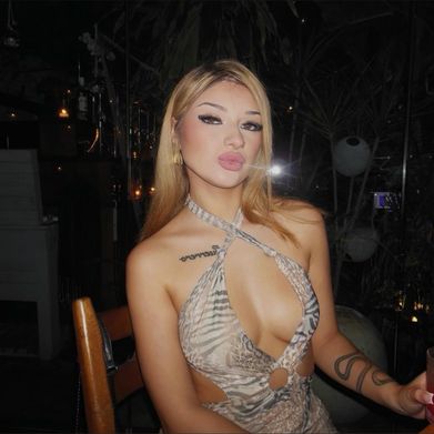 les Added Photo on 2024-12-07