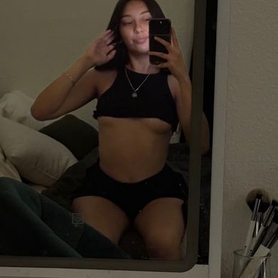 sweetangelface🍀 (messynessy710) Header Photo Added 2024-08-22