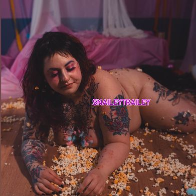 SnaileyTrailey FREE (snaileytraileyfree) OnlyFans Profile Image