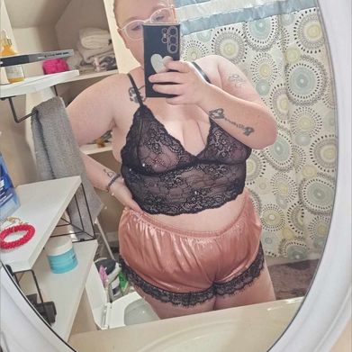 𝕲𝖎𝖓𝖌𝖊𝖗 𝕲𝖔𝖉𝖉𝖊𝖘𝖘 (gingergodesss69) Profile Photo Added 2025-02-13