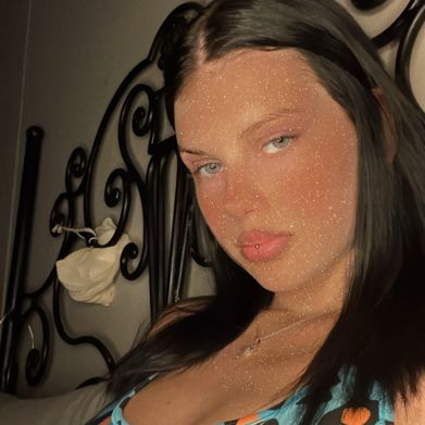 Jada Jayé (queenjadaa) Header Photo Added 2024-10-15