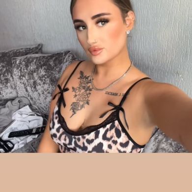 livsquiiirtersully (itsyourgirlliv) Header Photo Added 2025-03-08