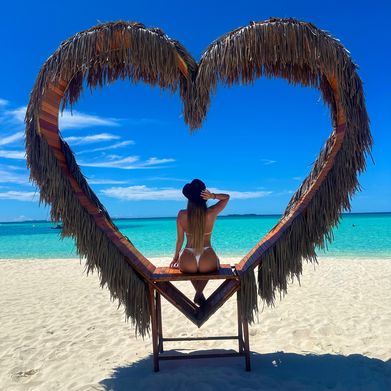 Maîtresse Chloe 🫦🖤 (chloeravelle) Header Photo Added 2025-02-13