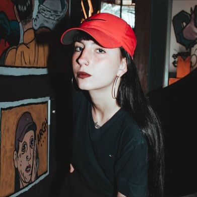 Violeta (violetamellia) Header Photo Added 2025-07-22