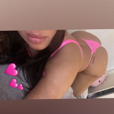 Oliwia with da Body💕 Added Photo on 2024-10-08