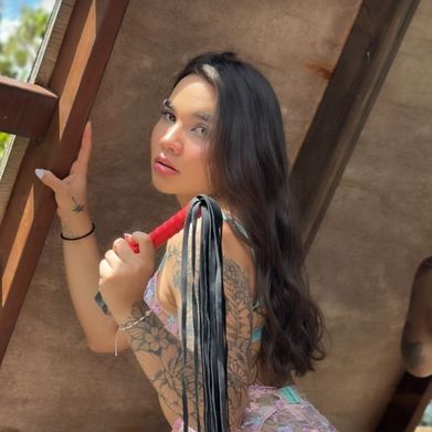 𝒞𝒽𝒶𝓇𝓁𝑜𝓉𝓉𝑒 𝑀𝓎𝓈𝓉 🐈‍⬛🖤 Added Photo on 2025-03-20