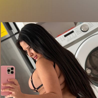 K_Love27 (klmr27) Header Photo Added 2024-10-15