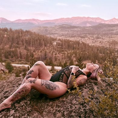 MissMeow (miss-meow) Header Photo Added 2025-08-23