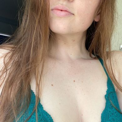 OnlyFans Model Clara Wolfe (clarawolfe22) Profile Image