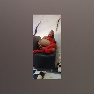 🫅👑 The Queen of Video Calls 📱📞 (zoeparadise) Header Photo Added 2025-12-10