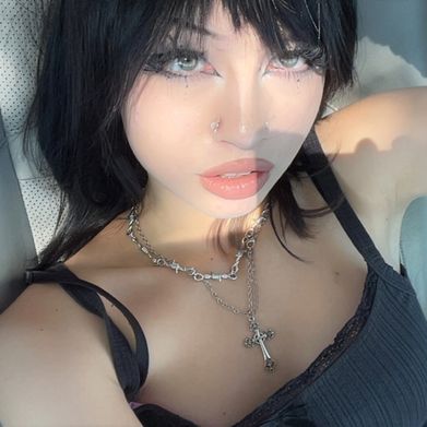 OnlyFans Model Reni (renren_6900) Profile Image