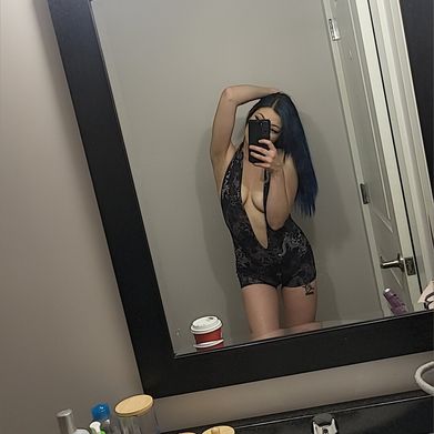 Bbysinnerxx (bbysinnerxx) Header Photo Added 2025-08-12