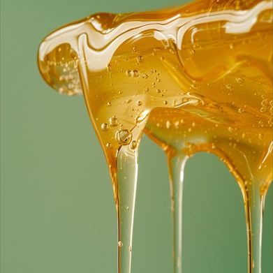 Mel 🍯 (theholyhoney) Header Photo Added 2025-02-07