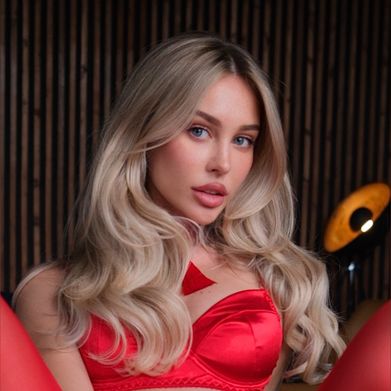 Eva Level (evalevel) Profile Photo Added 2024-10-08