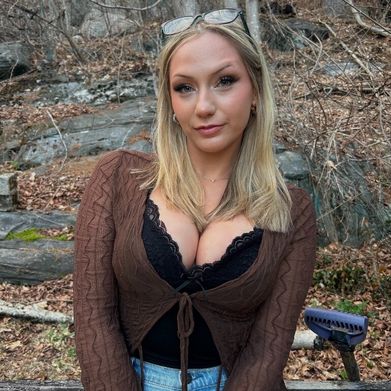 OnlyFans Model dori 🍒 (dorixoxo) Profile Image