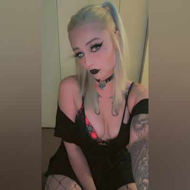 Borderline Brat ™ (borderlinebrat_x) Profile Photo Added 2025-08-25