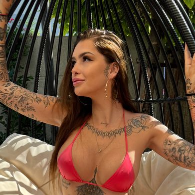 𝑰𝒏𝒌𝒆𝒅 𝑩𝒂𝒓𝒃𝒊𝒆 𝑯𝒂𝒏𝒏𝒂 💖 (barbiepink_n_ink) Profile Photo Added 2025-08-19