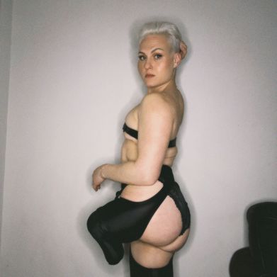 Holly Shaler (hollyshaleramputee) Profile Photo Added 2025-05-17